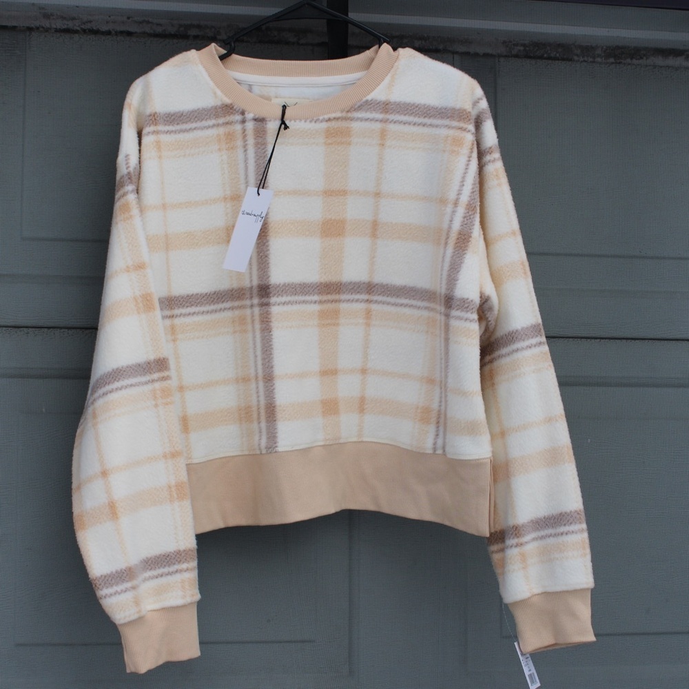 NWT Thread and Supply (Dry Goods) Large Fleece Plaid Crewneck